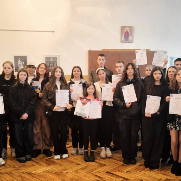 Наші зірки на фотоконкурсі “Світанки міста Лева 2025”!