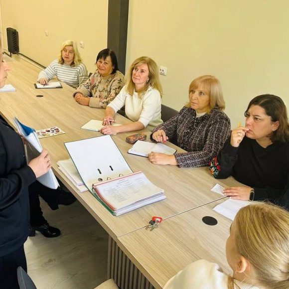 Відбулася зустріч педагогічних працівників, які проходитимуть атестацію у 2025–2026 навчальному році