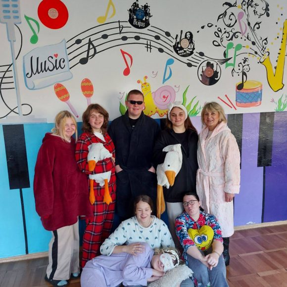 День піжами