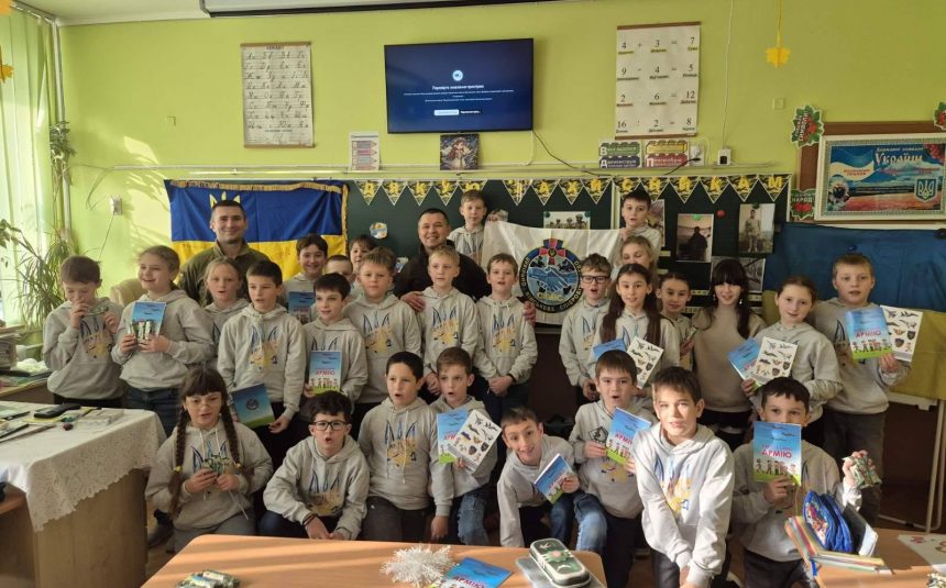 “Наша пісня – наша зброя”: патріотична зустріч 4-А класу з військовослужбовцями ЗСУ