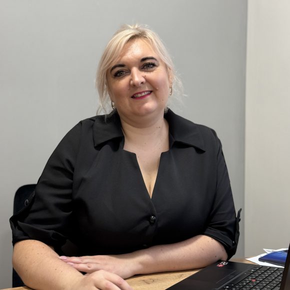 Лаврінців Яна Василівна