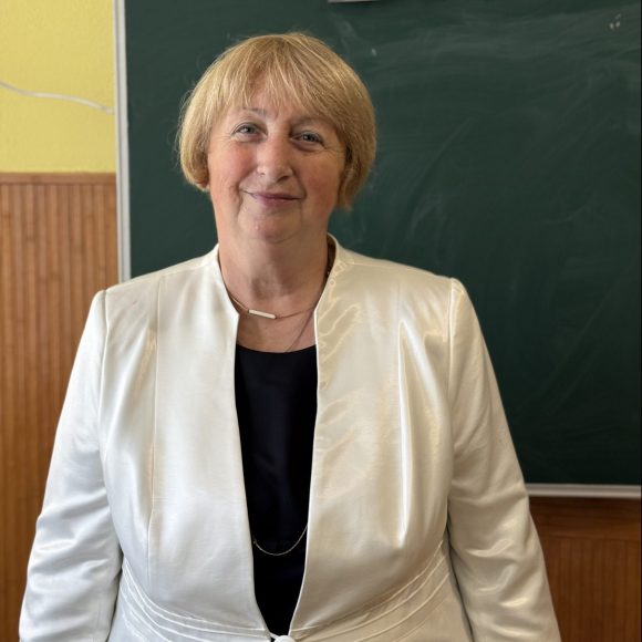 Вархоляк Ангеліна Степанівна