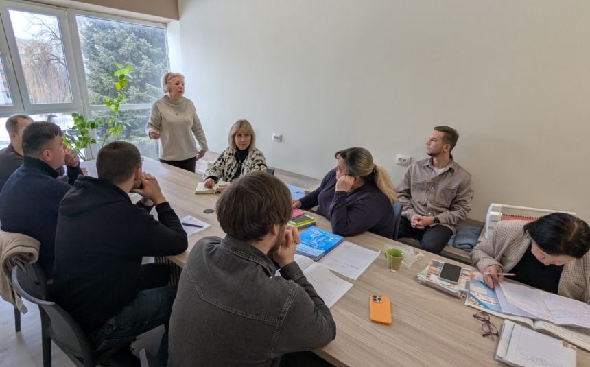 Засідання групи підтримки дітей з ООП