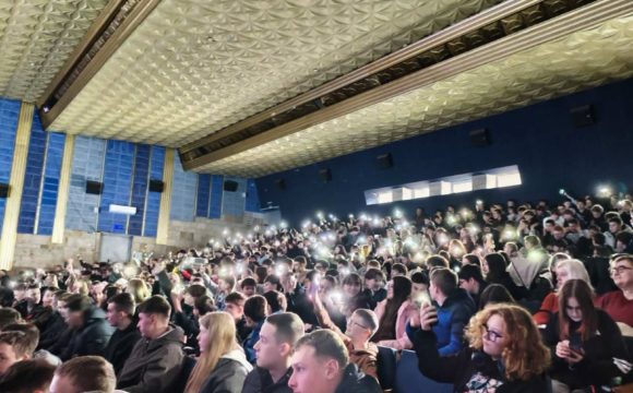 Сила мистецтва в єдності: благодійний захід у Центрі Довженка