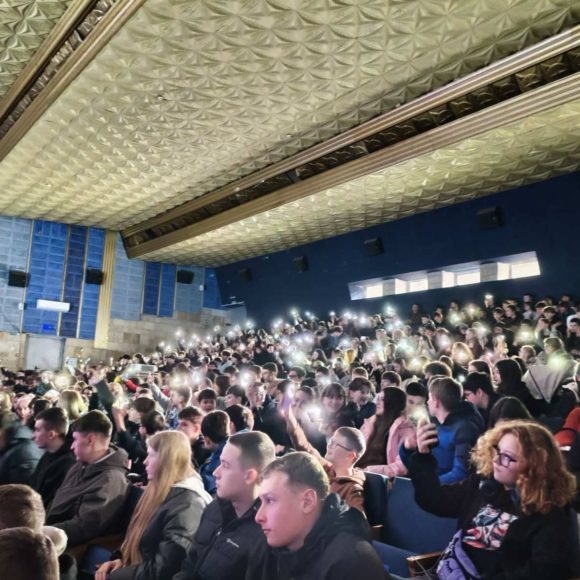 Сила мистецтва в єдності: благодійний захід у Центрі Довженка